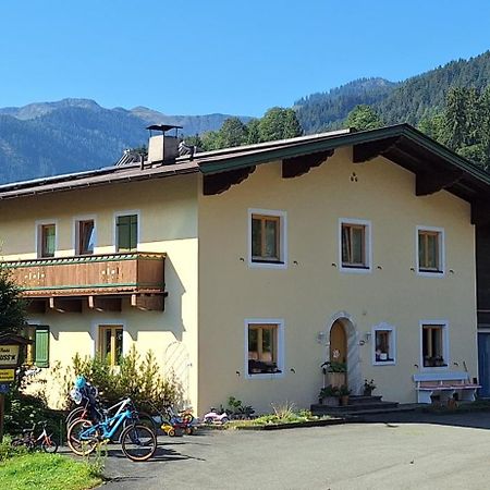 Thuss'N: Family-Friendly Alpine Retreat Apartment Kirchberg in Tirol Exterior photo